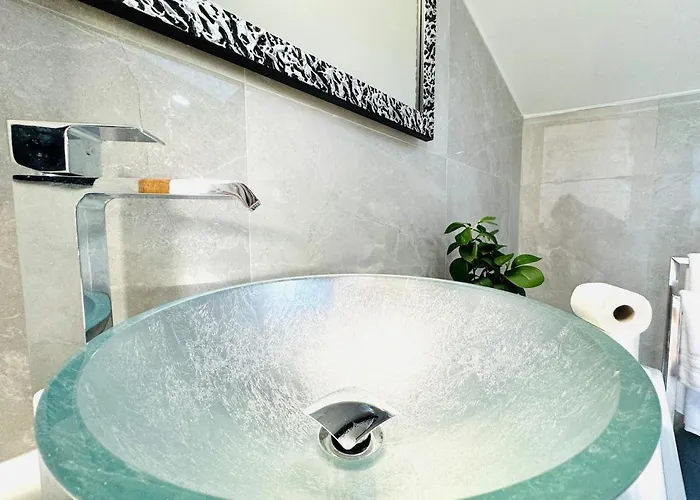 Golden Paradise 펜션