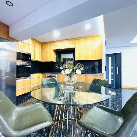 Golden Paradise * אספוסנדה